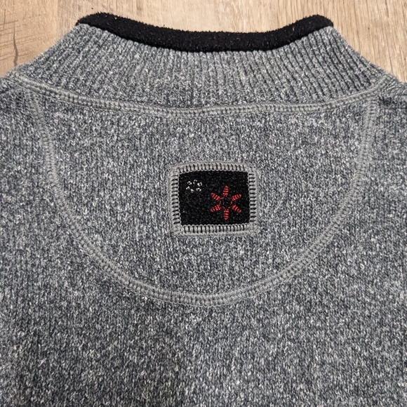 Woolrich Snowflake Sweater - Picture 10 of 11